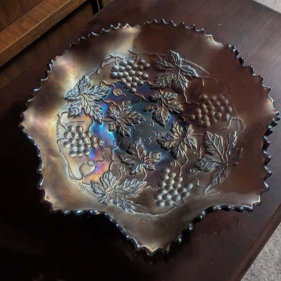 Glass Ruffled Edge Candy Dish - Picture 4 of 4